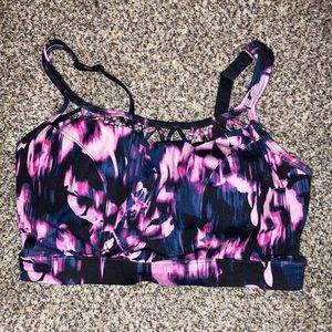 Medium Impact No-Wire Sports Bra